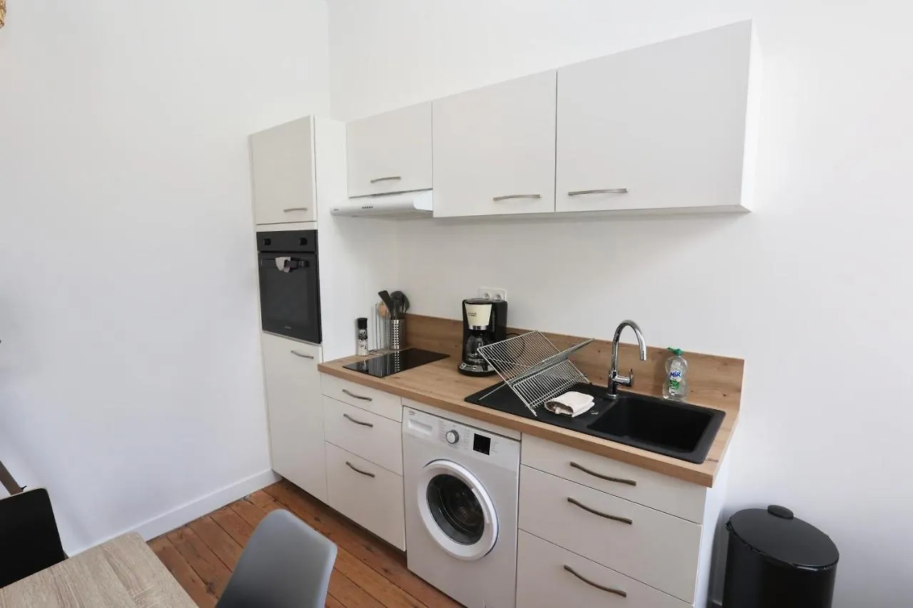 Napoleon Gare 6 T2 1Er Etage Bylocly Apartment Pontivy