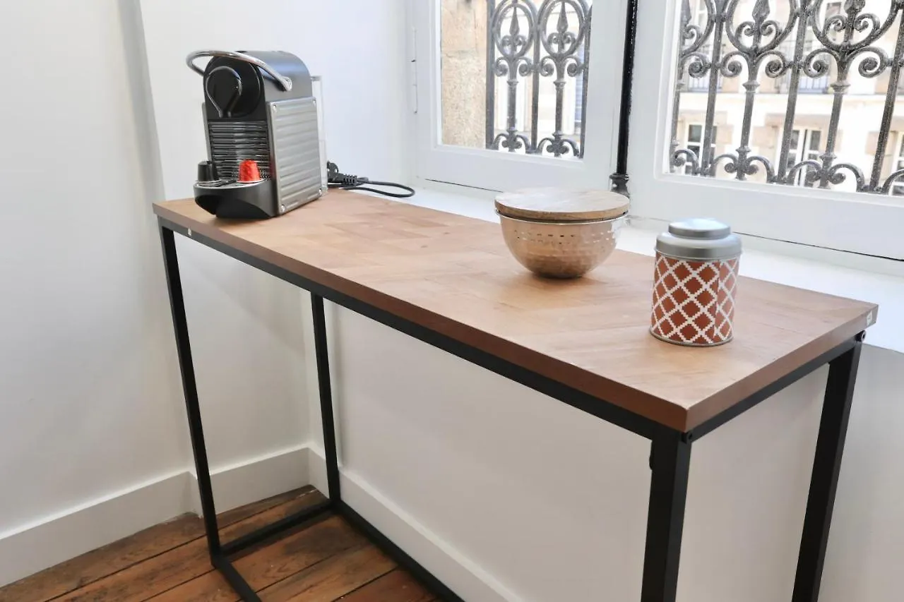 Napoleon Gare 6 T2 1Er Etage Bylocly Apartment Pontivy 0*,