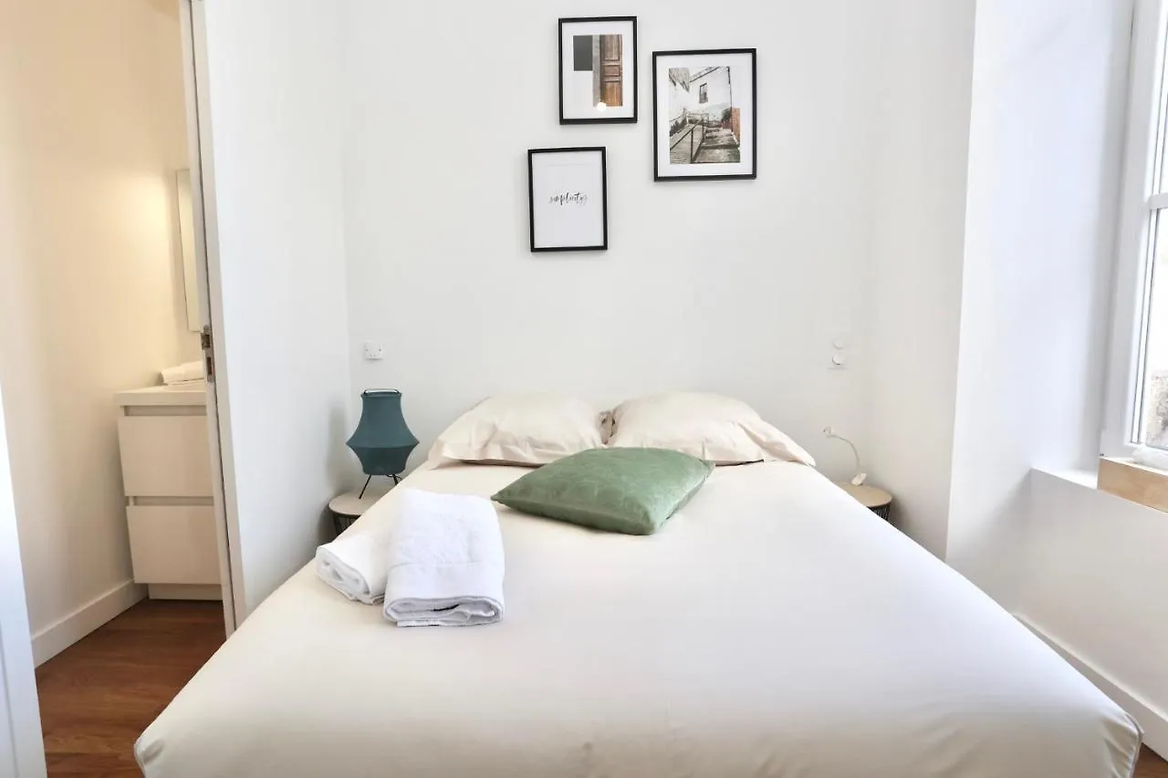 Napoleon Gare 6 T2 1Er Etage Bylocly Apartment Pontivy