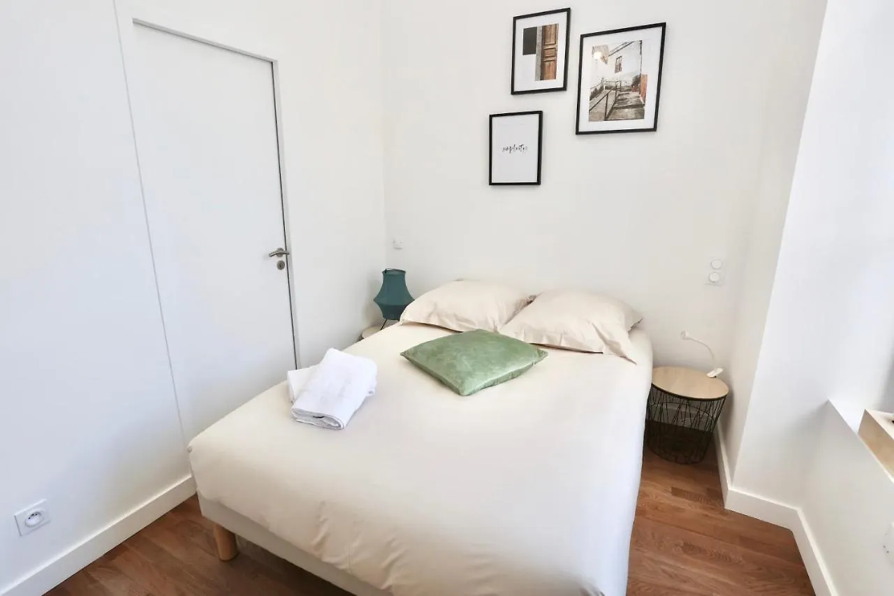 Napoleon Gare 6 T2 1Er Etage Bylocly Apartment Pontivy